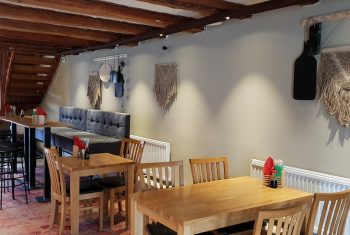 57128340 1256545234500265 6896330194349457408 n